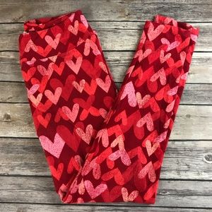 LuLaRoe Heart Valentine’s Leggings. EUC Size OS